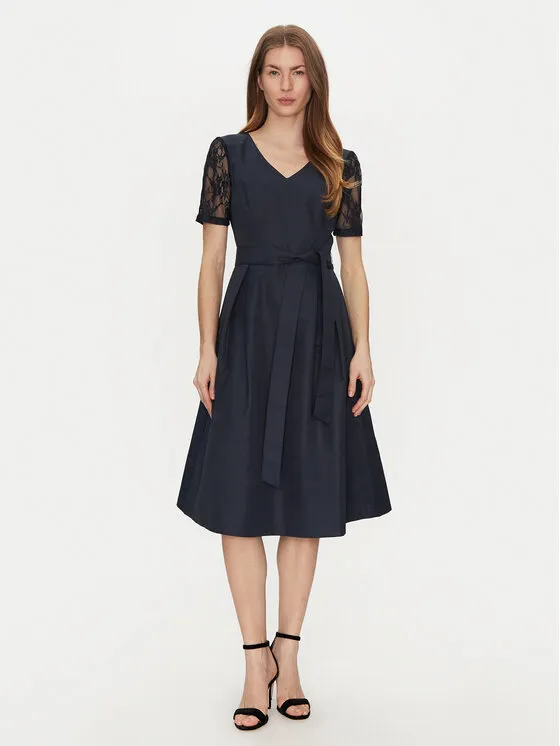 Coctailkleid · Dunkelblau · Midi