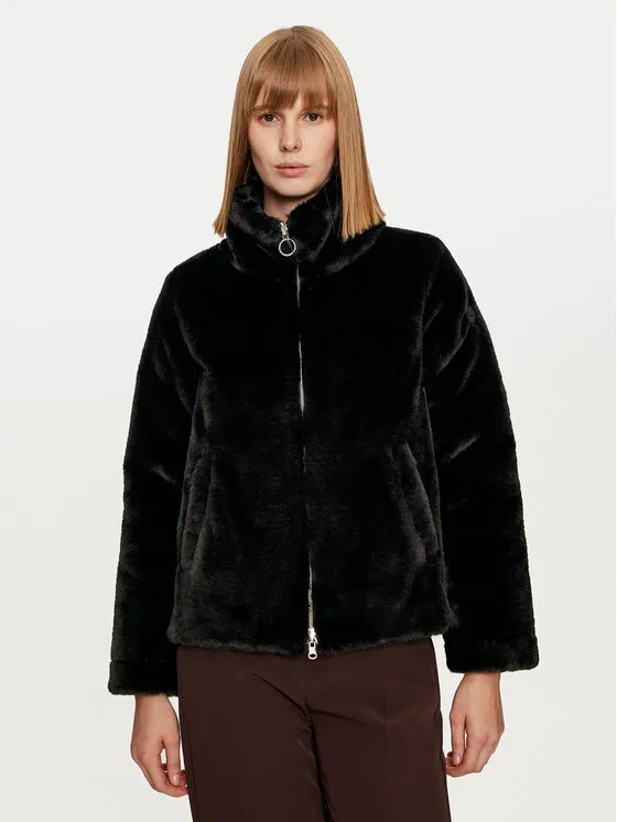 Daunenjacke · Schwarz