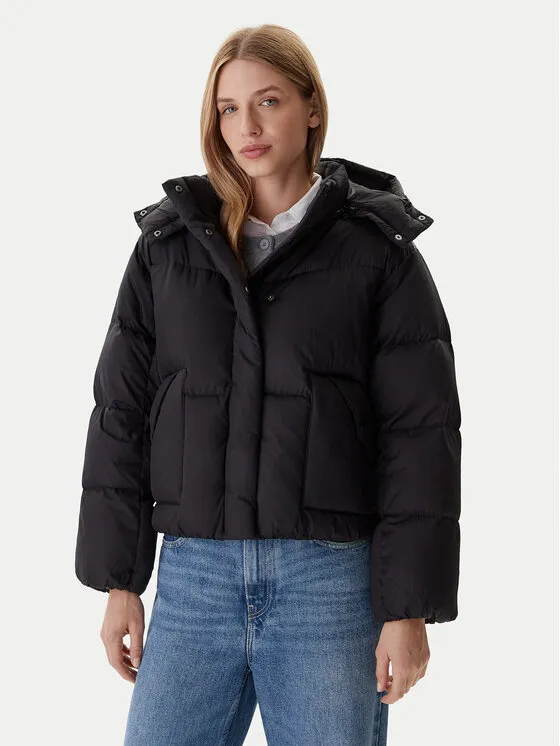 Daunenjacke · Schwarz