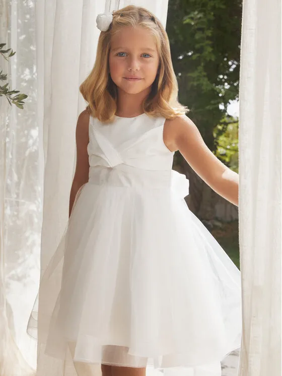 Elegantes Kleid · Weiß