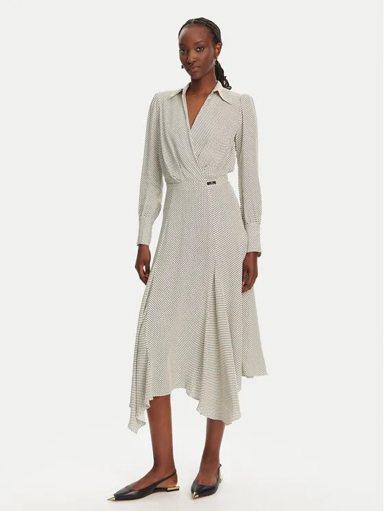 Hemdkleid · Écru · Midi