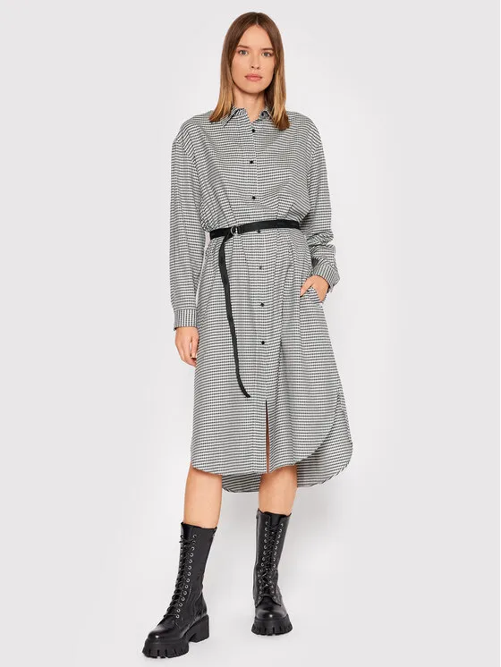 Hemdkleid · Schwarz · Midi