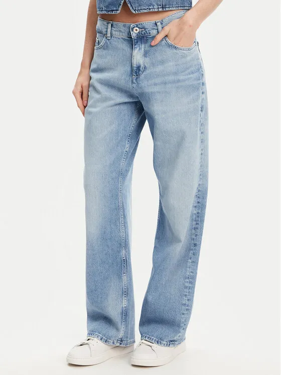 Jeans · Himmelblau · Regular Fit