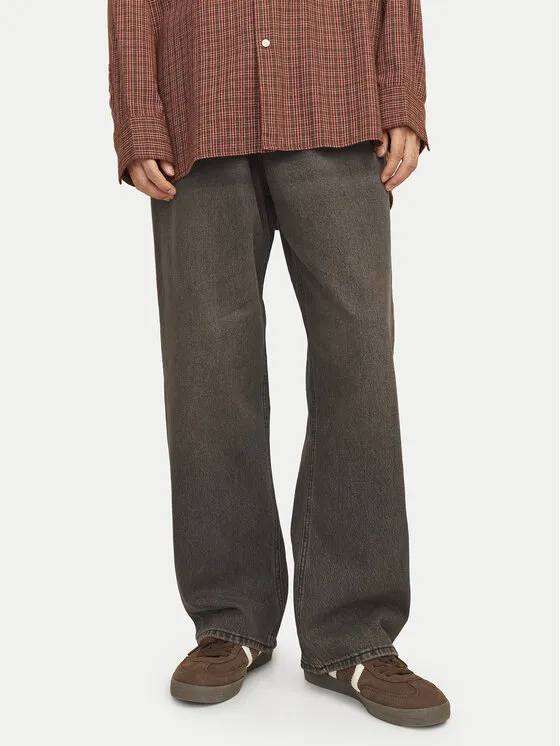 Jeans · Schwarz · Regular Fit