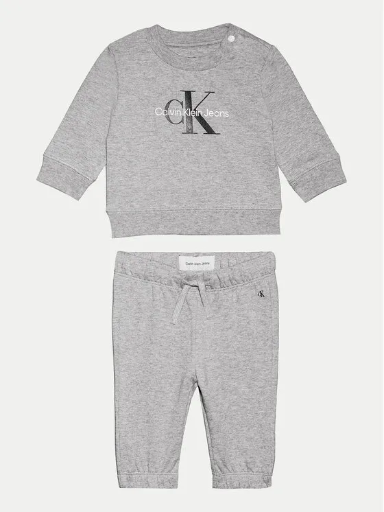 Jogginganzug · Grau