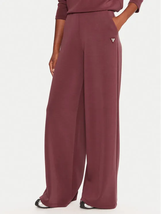 Jogginghose · Dunkelrot · Relaxed Fit