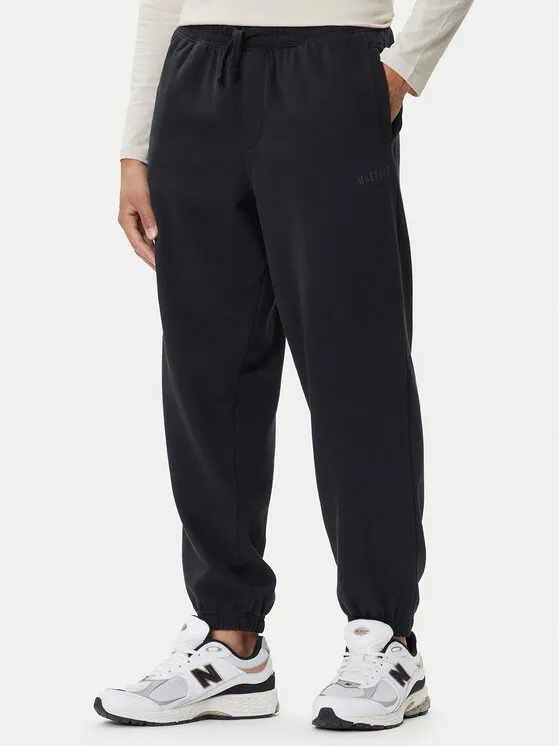 Jogginghose · Schwarz · Regular Fit