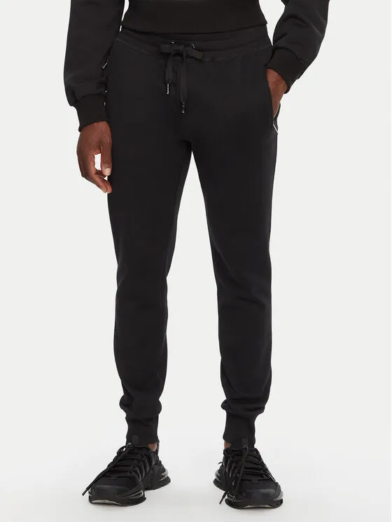 Jogginghose · Schwarz · Regular Fit