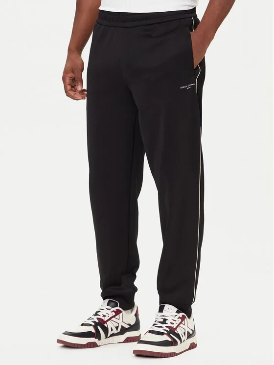 Jogginghose · Schwarz · Regular Fit