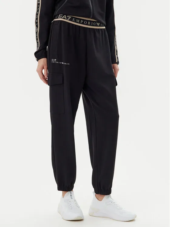 Jogginghose · Schwarz · Relaxed Fit