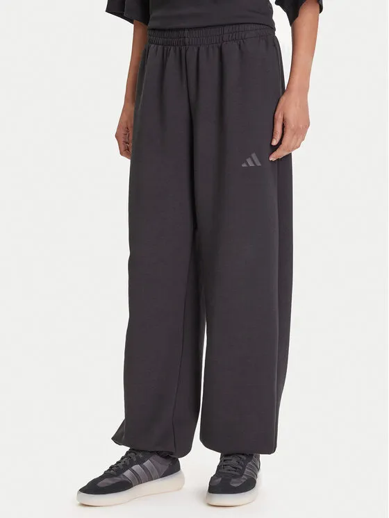 Jogginghose · Schwarz · Relaxed Fit