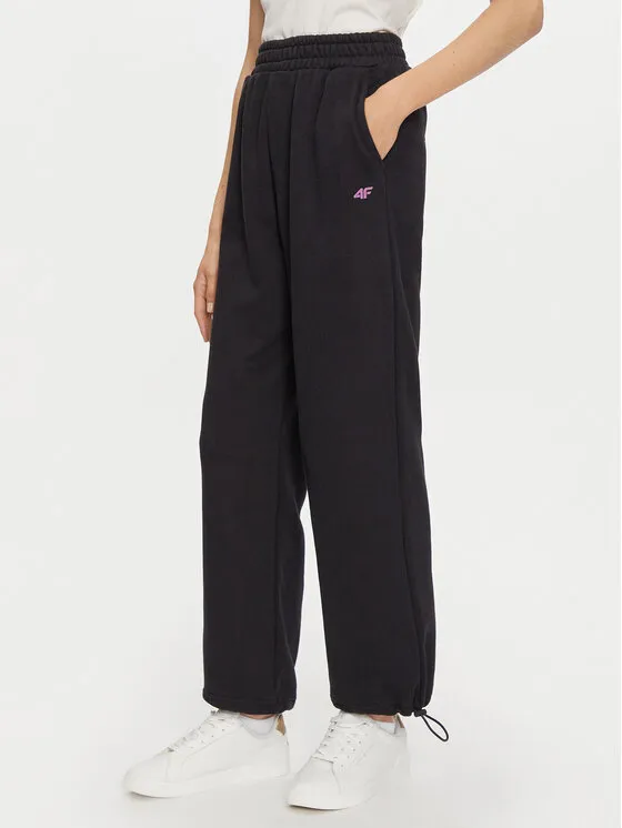 Jogginghose · Schwarz · Relaxed Fit