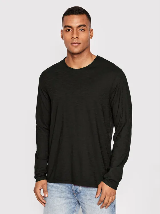 Longsleeve · Schwarz