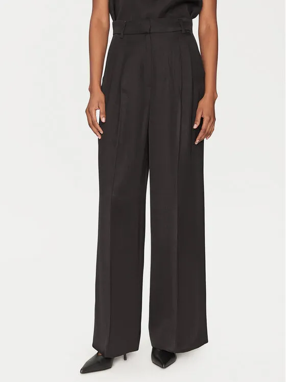 Palazzohose · Schwarz · Regular Fit