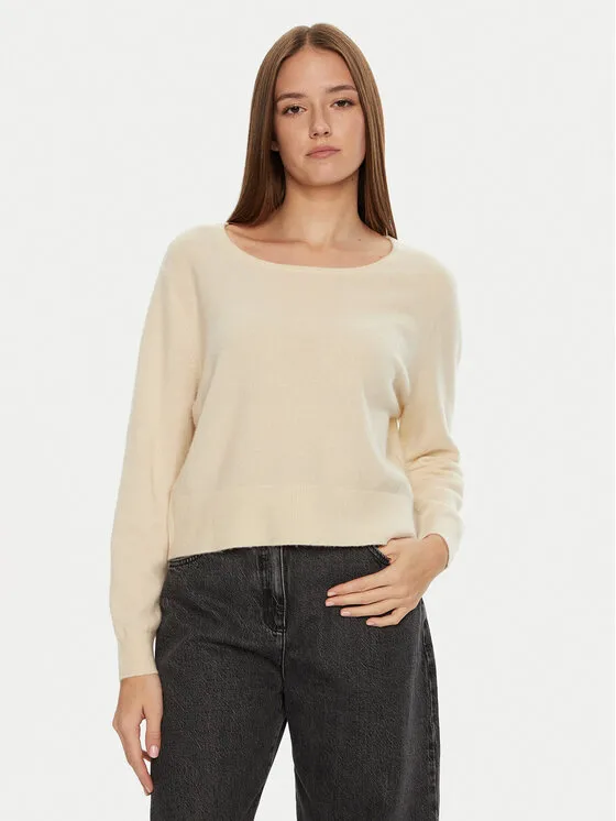 Pullover · Beige · Relaxed Fit