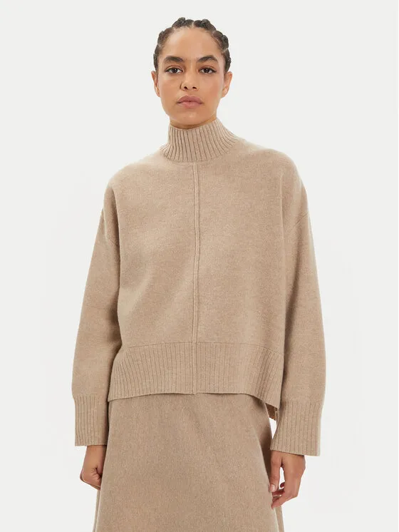 Pullover · Beige · Relaxed Fit