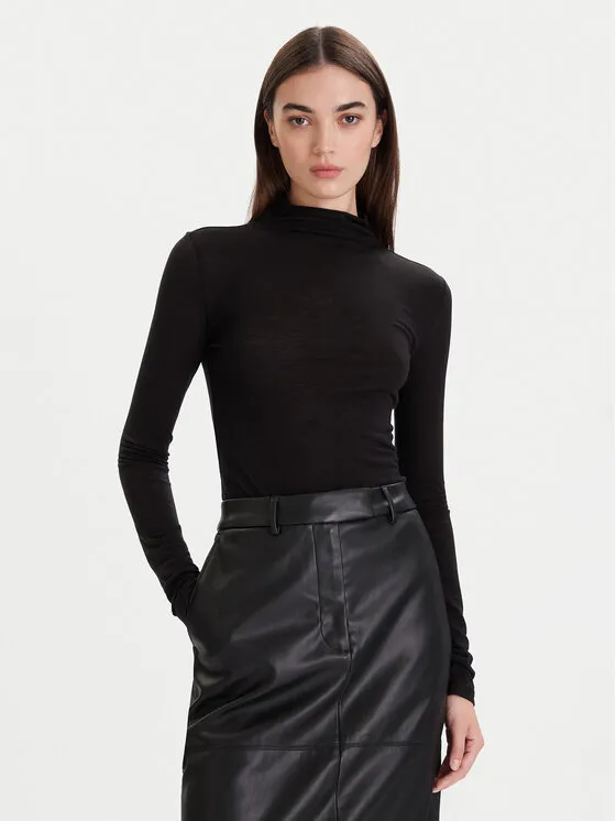 Pullover · Schwarz · Slim Fit