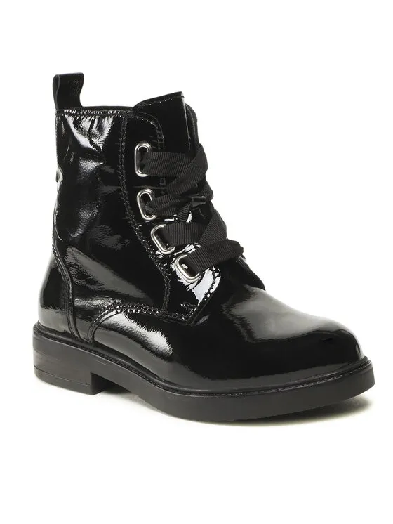 Schnürschuhe · Schwarz