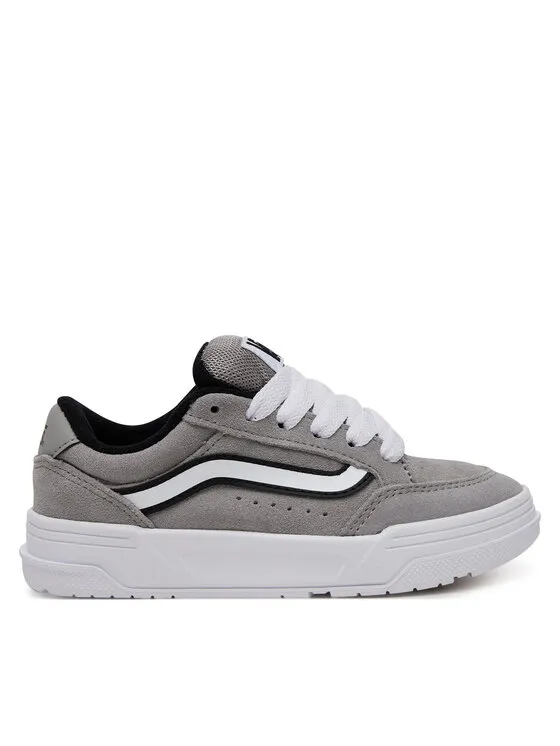 Sneakers · Grau