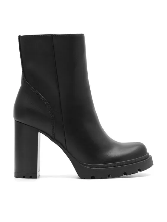 Stiefeletten · Schwarz · 9.5 cm