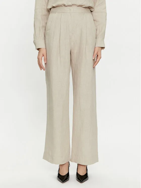 Stoffhose · Écru · Relaxed Fit