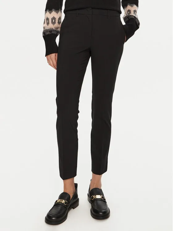 Stoffhose · Schwarz · Regular Fit