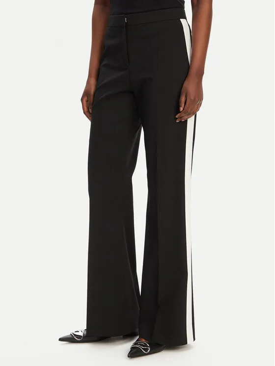 Stoffhose · Schwarz · Regular Fit