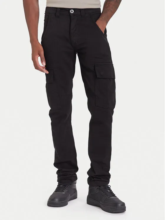 Stoffhose · Schwarz · Regular Fit