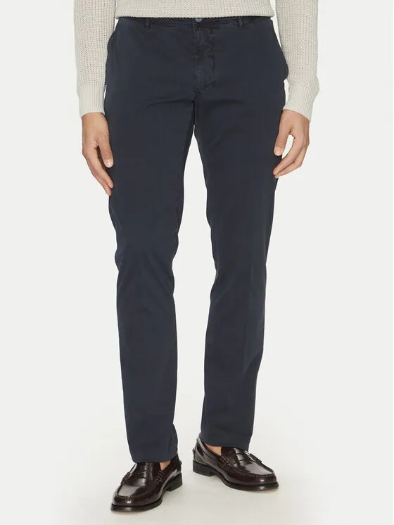 Stoffhose · Schwarz · Regular Fit