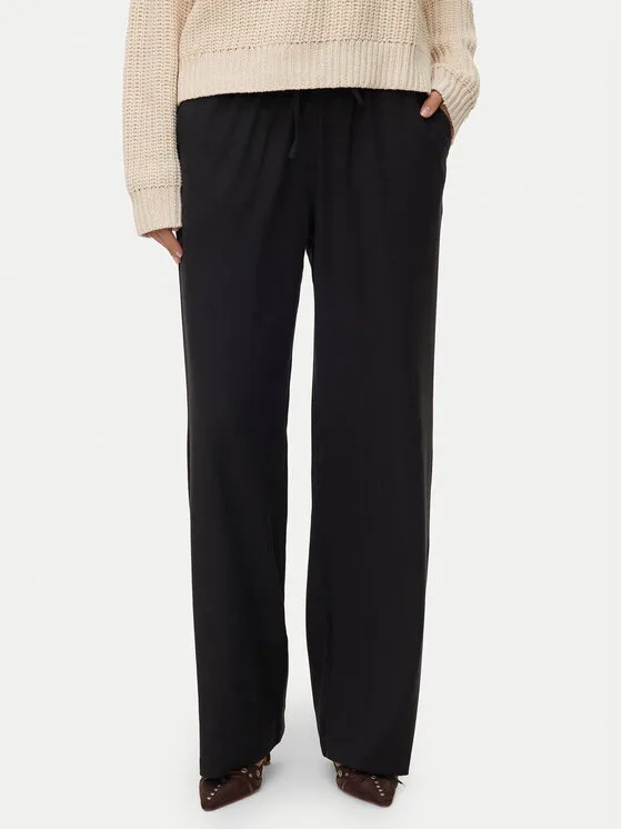 Stoffhose · Schwarz · Regular Fit