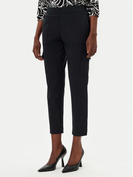 Stoffhose · Schwarz · Regular Fit