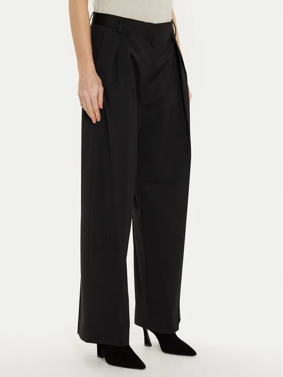 Stoffhose · Schwarz · Regular Fit