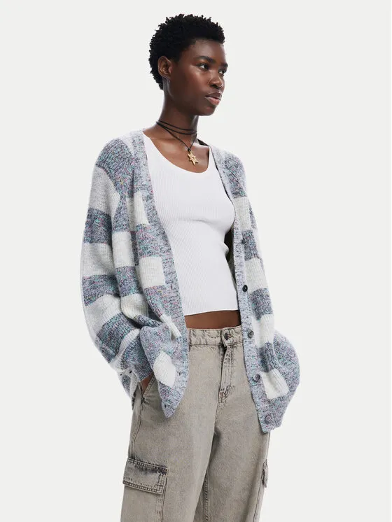 Strickjacke · Beige · Regular Fit