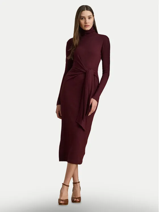 Strickkleid · Dunkelrot · Midi