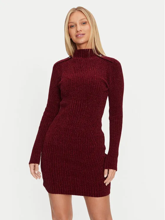 Strickkleid · Dunkelrot · Mini