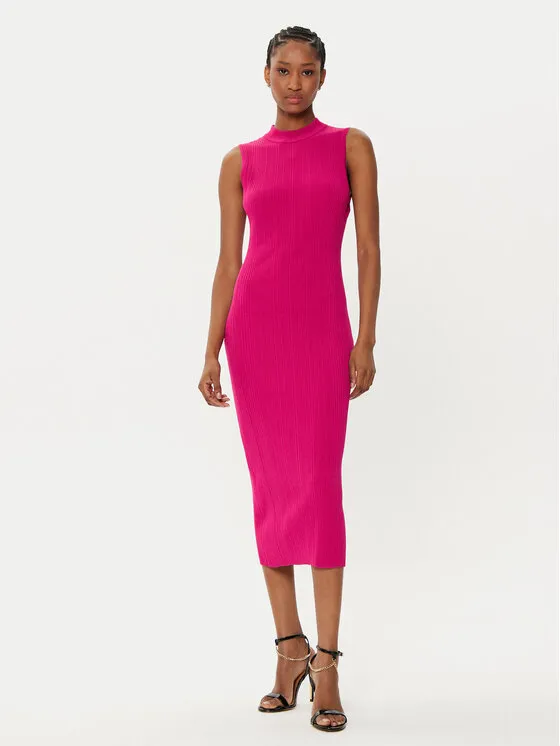 Strickkleid · Rosa · Midi