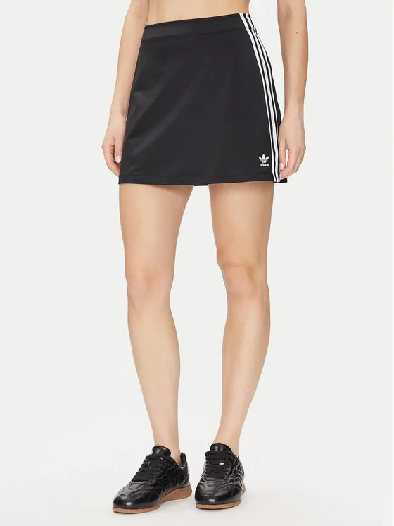 Trapezförmiger Rock · Schwarz · Mini