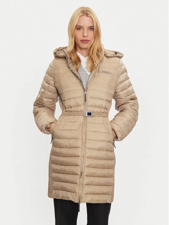 Winterjacke · Beige
