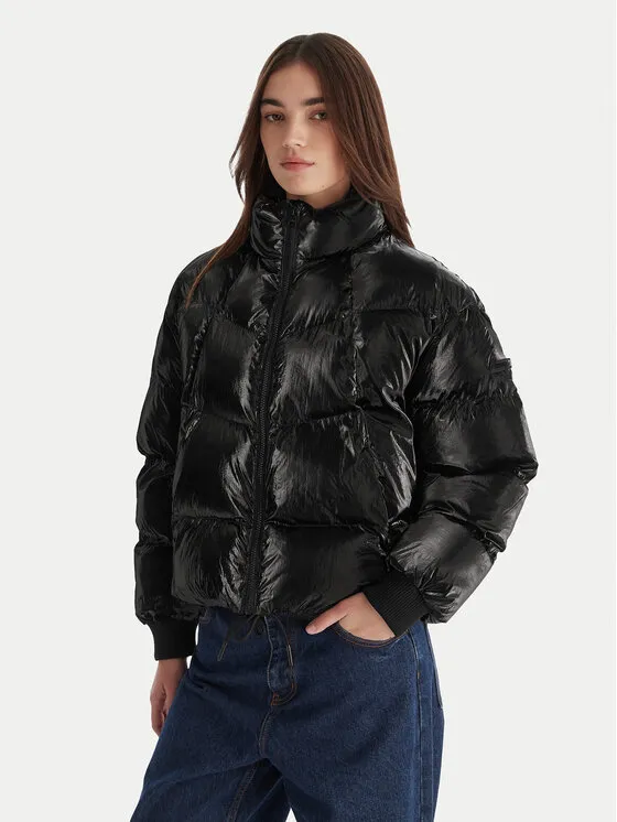 Winterjacke · Schwarz