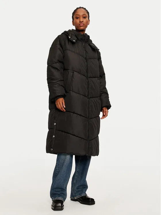 Winterjacke · Schwarz