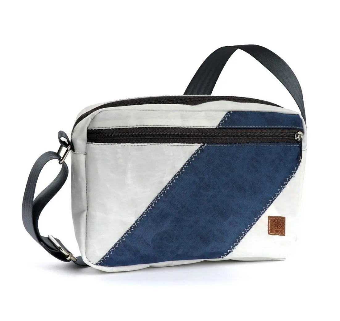 360Grad Schultertasche kleine Umhängetasche Fender, recyceltes Segeltuch, Weiß/Blau