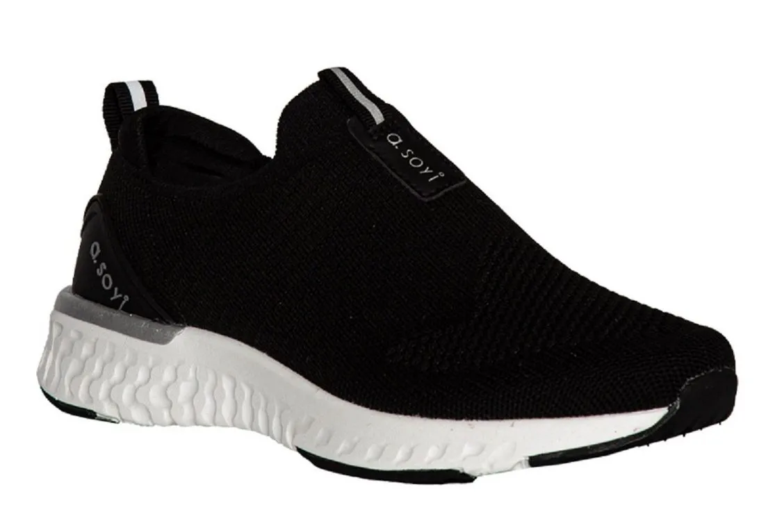 A. SOYI a.soyi Slip on Sneaker Ha Nul Slip-On Sneaker desodorierent