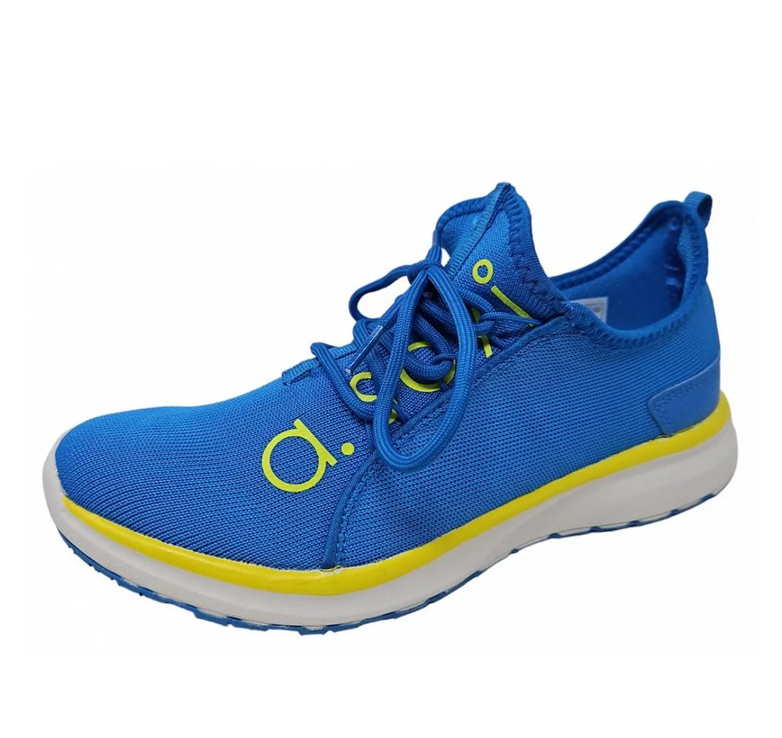A. SOYI Sammul Sneaker