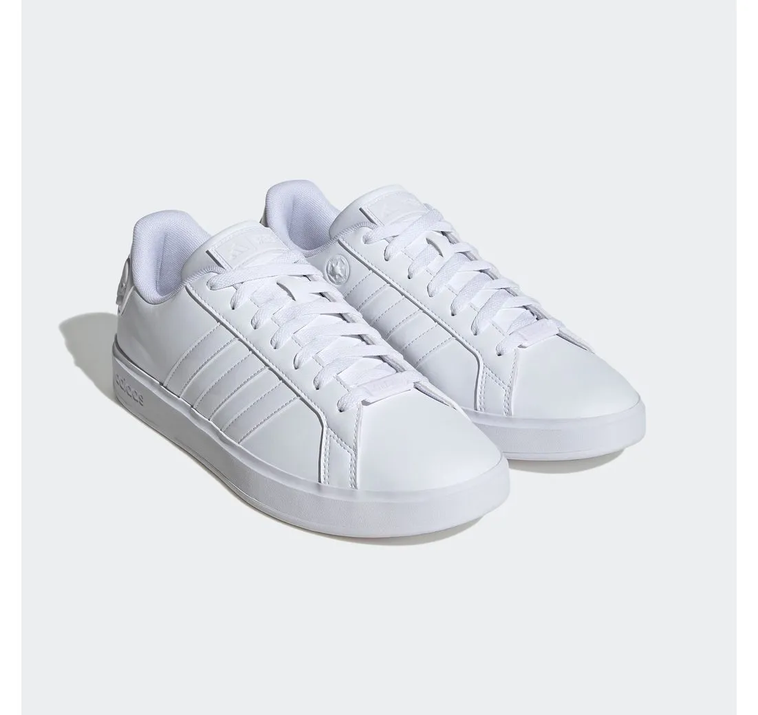 ADIDAS SPORTSWEAR ADIDAS STAR WARS GRAND COURT SCHUH Sneaker Design auf den Spuren des adidas Superstar
