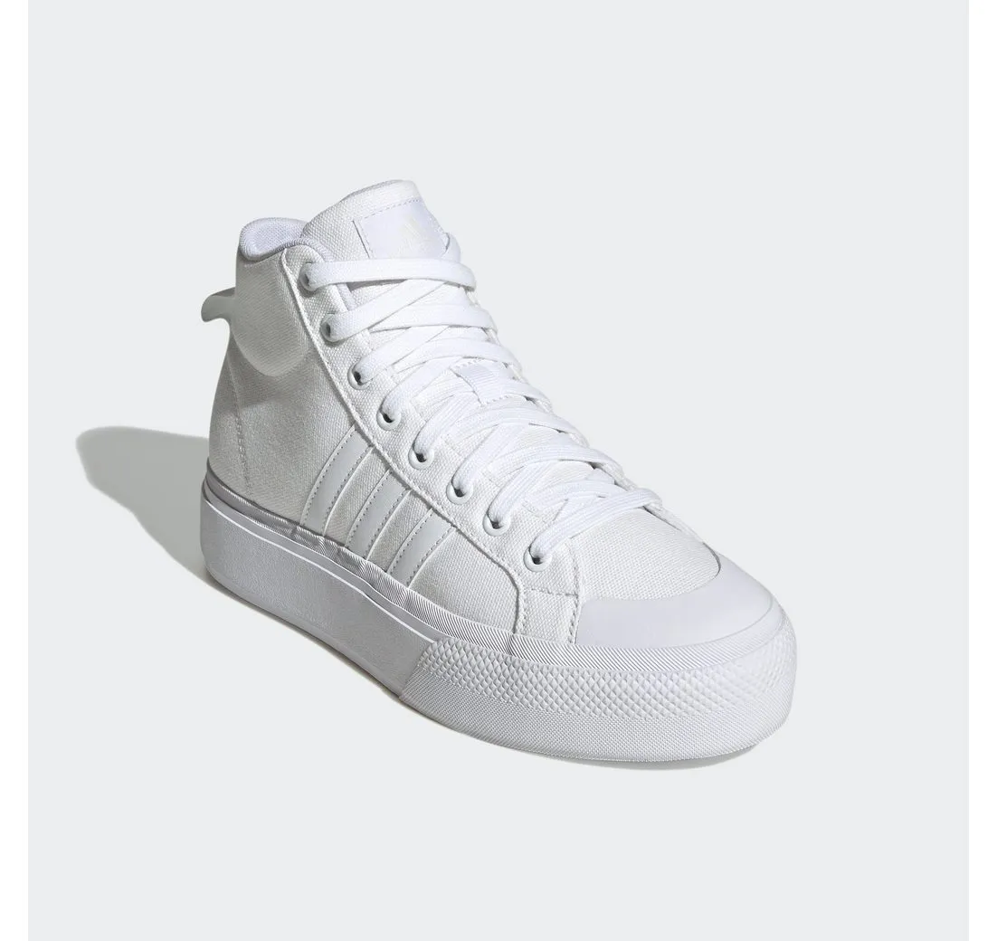 ADIDAS SPORTSWEAR BRAVADA 2.0 PLATFORM MID Sneaker Design auf den Spuren des adidas Nizza