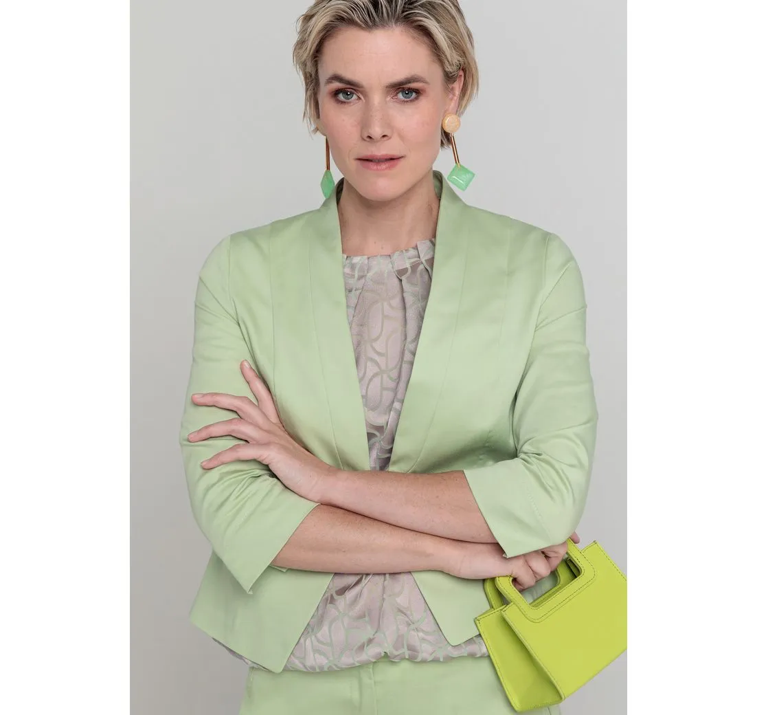 BIANCA Kurzblazer ABBY in moderner Länge und cooler Trendfarbe