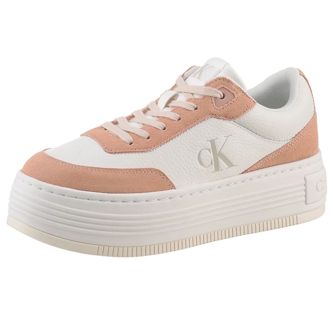 CALVIN KLEIN JEANS BOLD FLATF LOW LACE TUMB LTH Plateausneaker, Schnürschuh, Halbschuh, Freizeitschuh mit seitlichem CK-Logo
