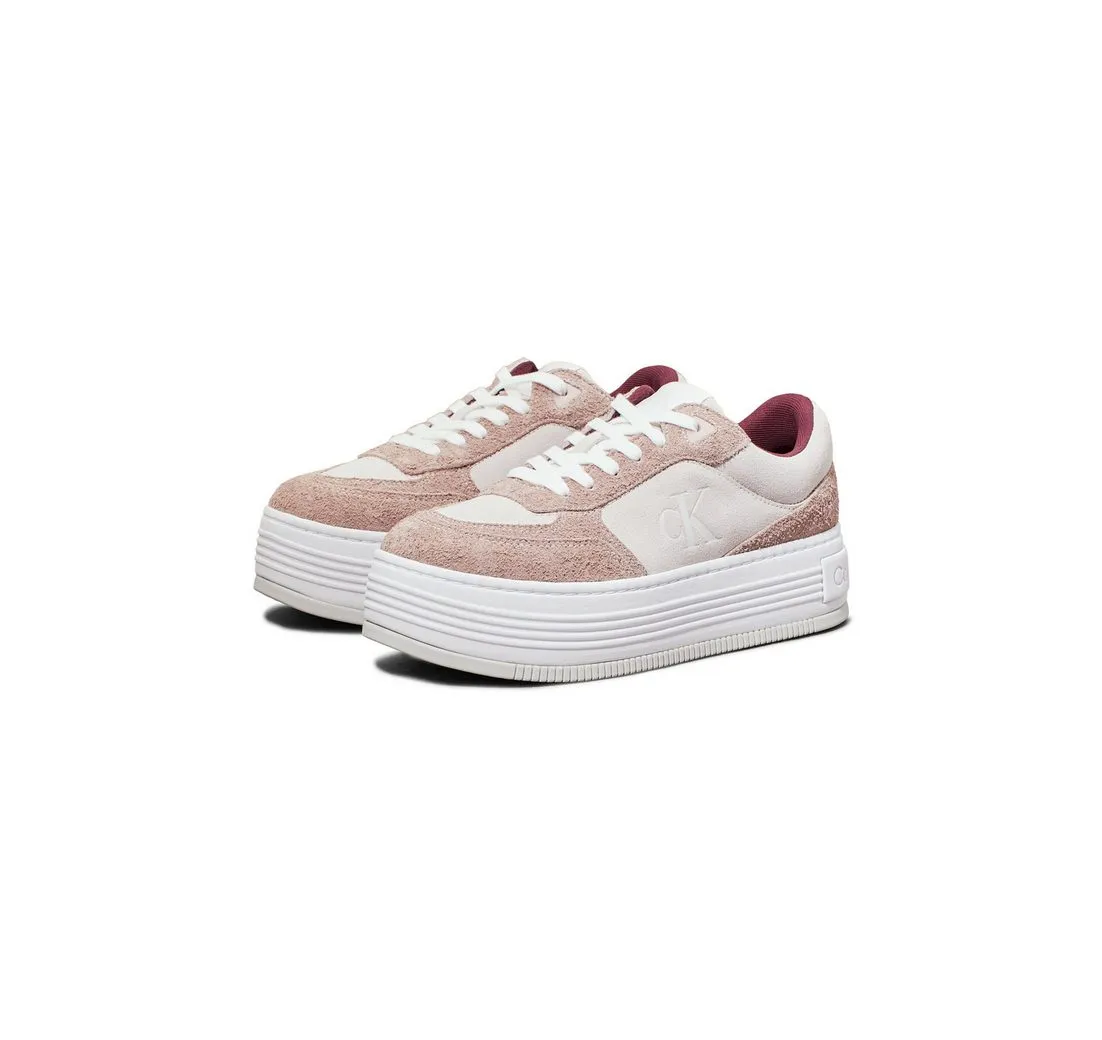 CALVIN KLEIN JEANS BOLD PLATF LACEUP LOW MG SUEDE Plateausneaker, Freizeitschuh, Halbschuh, Schnürschuh mit seitlichem CK-Logo