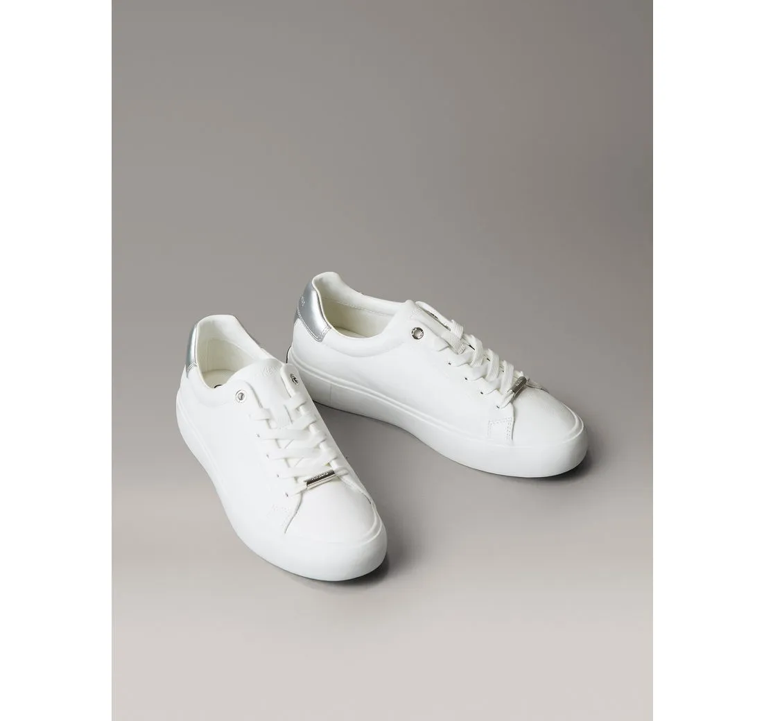 CALVIN KLEIN LACE UP SNEAKER W/SILVER BT CK Sneaker Schnürschuh, Halbschuh, Freizeitschuh mit gepolstertem Schaftrand