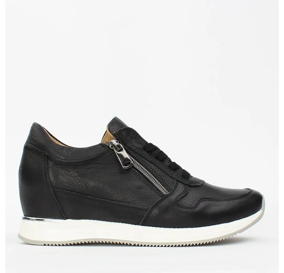 CELAL GÜLTEKIN 115-20605 Sneaker Wedge-Absatz mit Schnür- und Reißverschluss für optimalen Komfort.